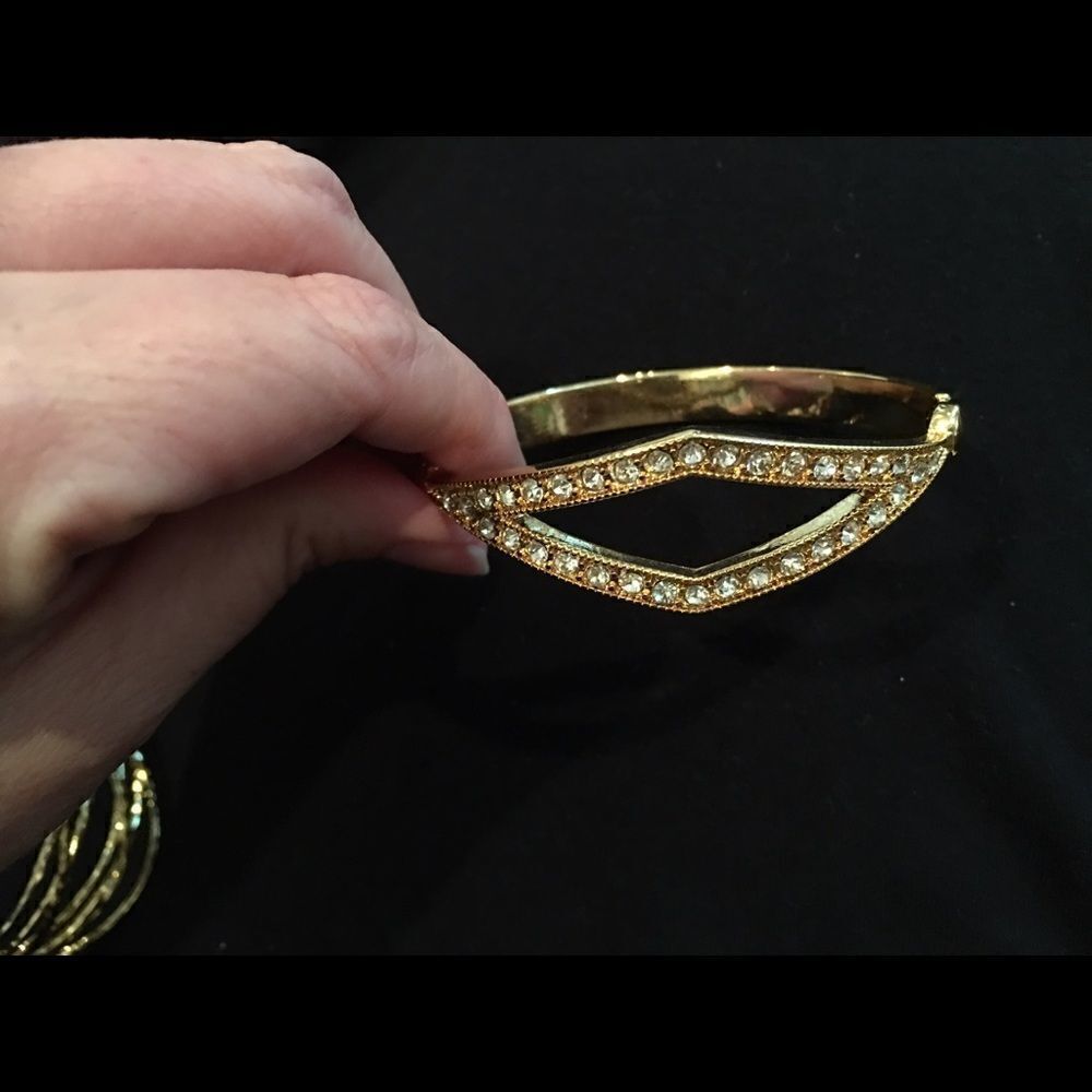 Diamond Shaped Bracelet!  - Picture 5 of 16